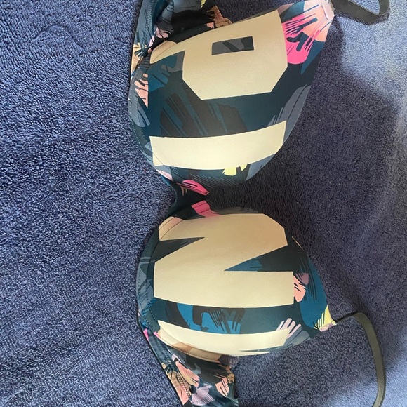 PINK Victoria's Secret Other - PINK Victoria's Secret Multicolor Bra